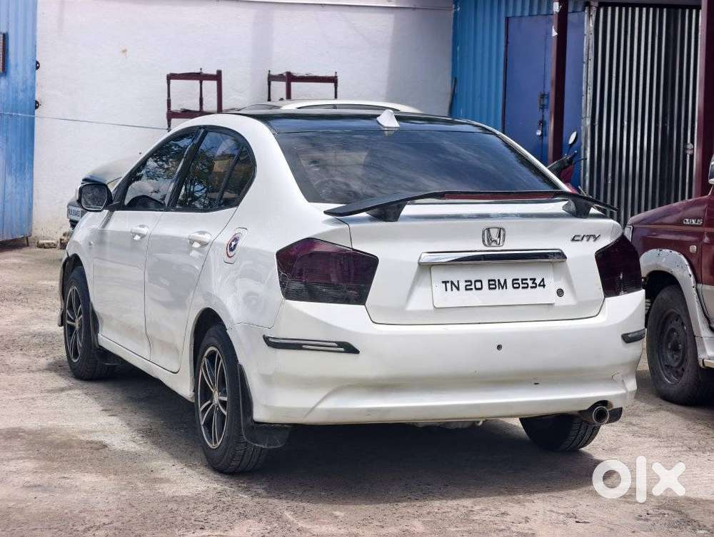 Honda City 1.5 E Mt, 2011, Petrol