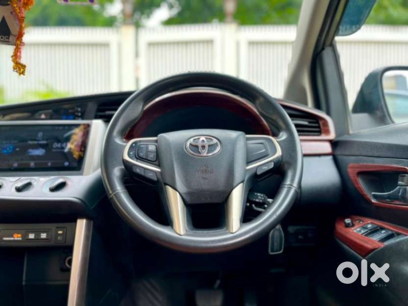 Toyota Innova Crysta [ ] 2.4 Gx At 7 Str, 2019, Diesel