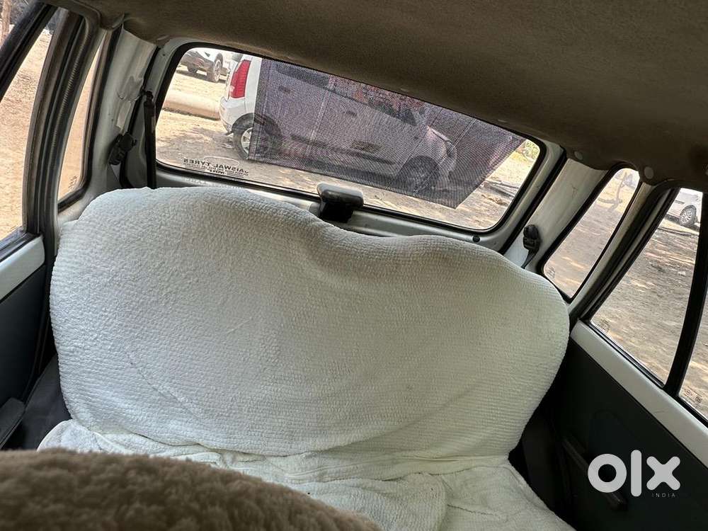 Maruti Suzuki 800 2005 Petrol Well Maintained