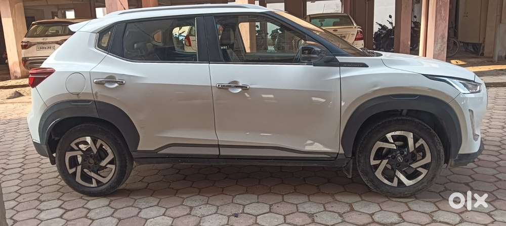 Nissan Magnite Petrol 118000 Km Driven