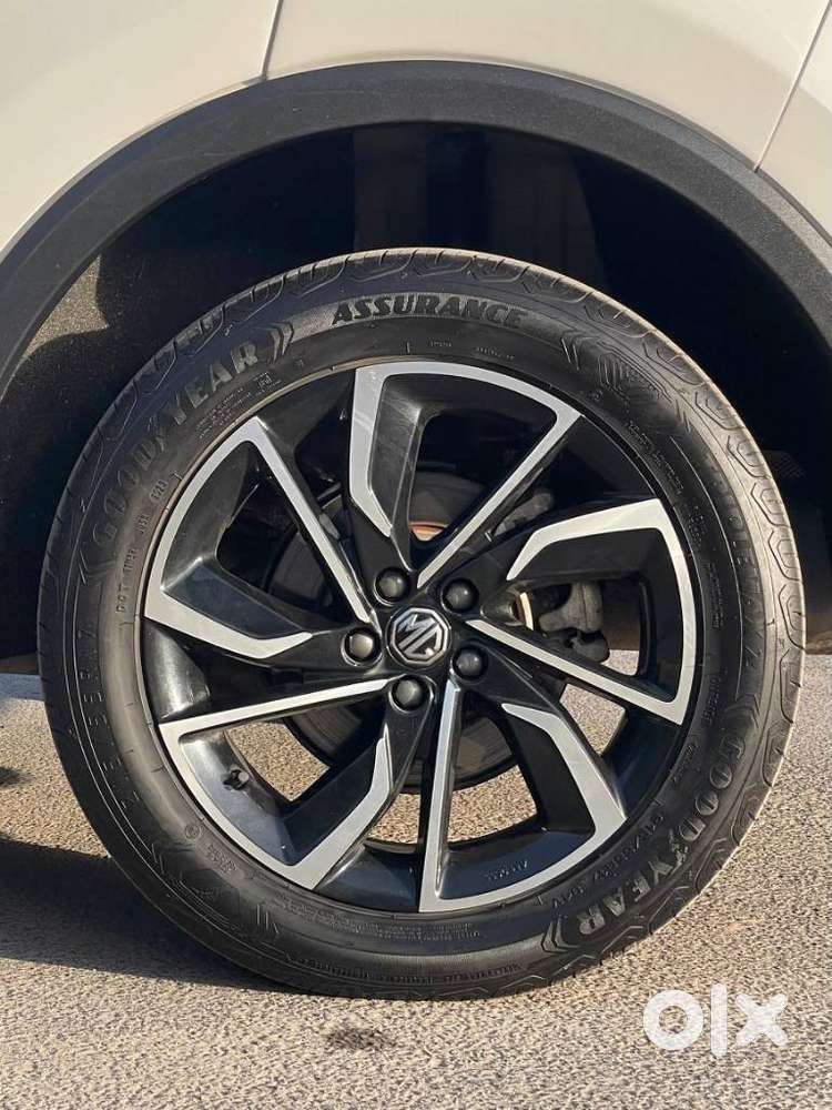 Mg Astor 1.3 Savvy Turbo At S Red, 2024, Petrol