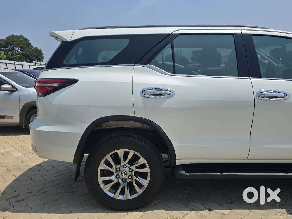 Toyota Fortuner 2022 4x4 Automatic