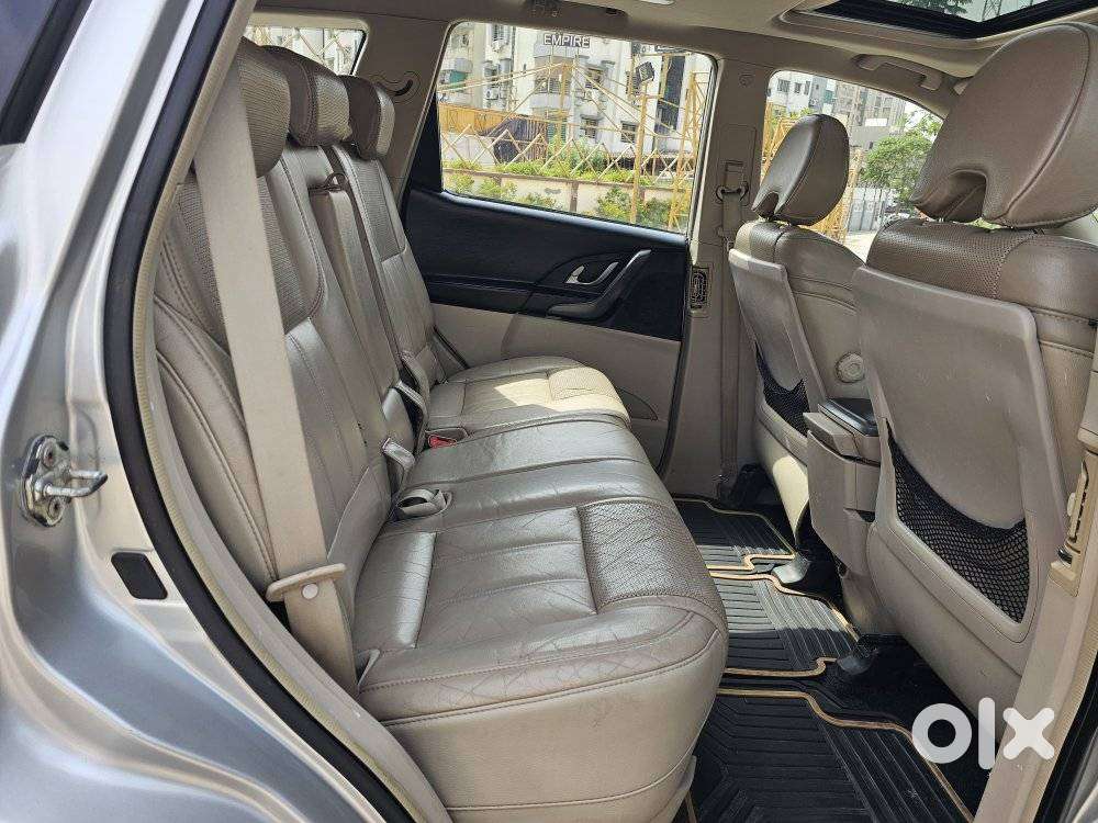 Mahindra Xuv500 At W10 Fwd, 2016, Diesel
