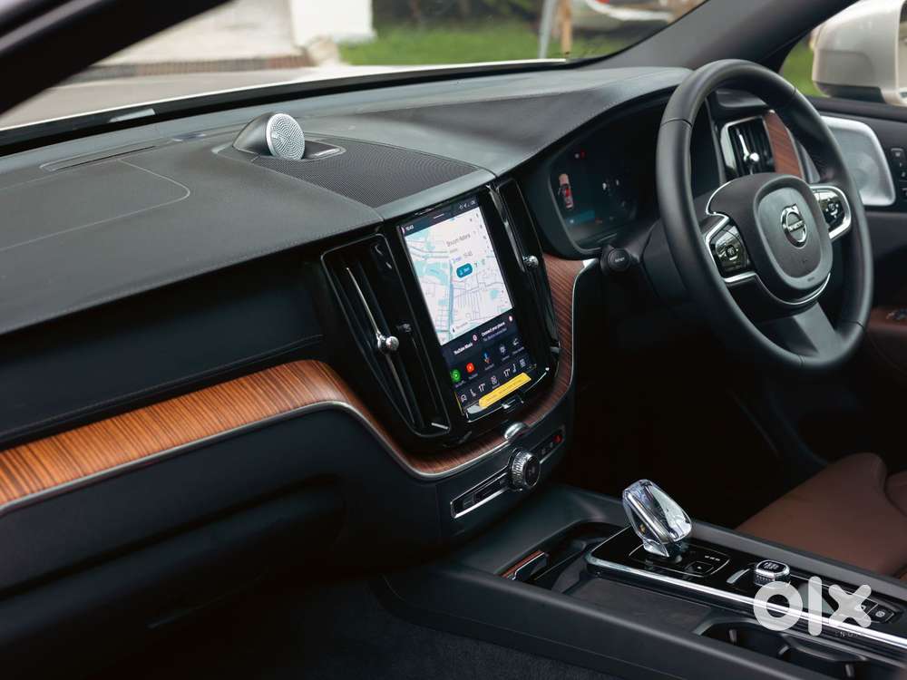 Volvo Xc60 2.0 B5 Ultimate, 2025, Petrol
