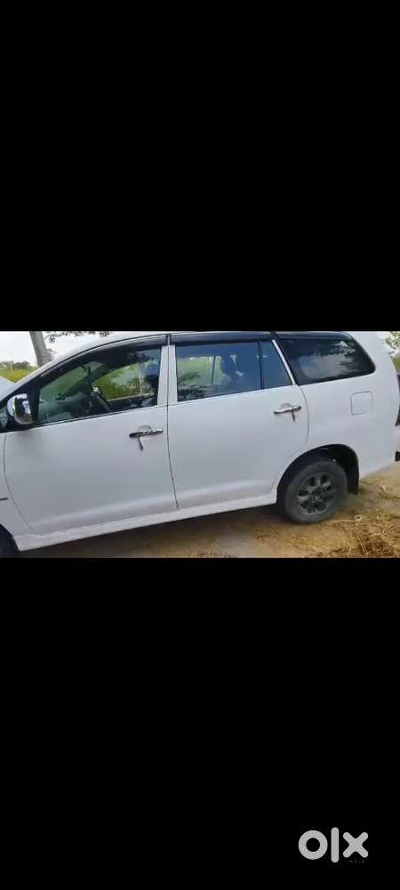 2012 Toyota Innova 2.5 G4 Diesel
