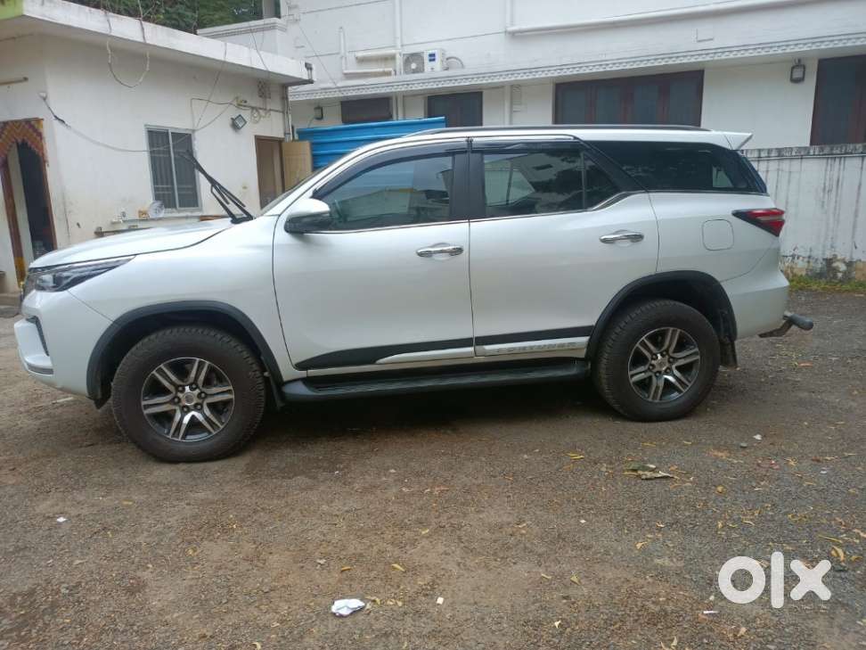 Toyota Fortuner [2021-ongoing] 2.8 2wd Diesel At, 2022, Diesel