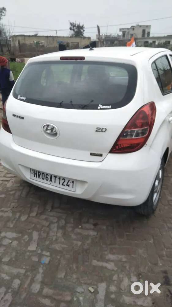 White Colour Good Condition