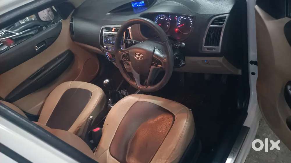 Hyundai I20 Sportz 2013 Petrol Car