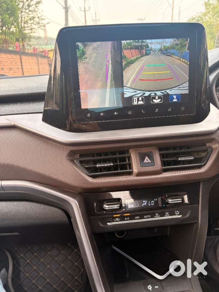 Maruti Suzuki Brezza 1.5 Zxi Plus Smart Hybrid, 2023, Petrol