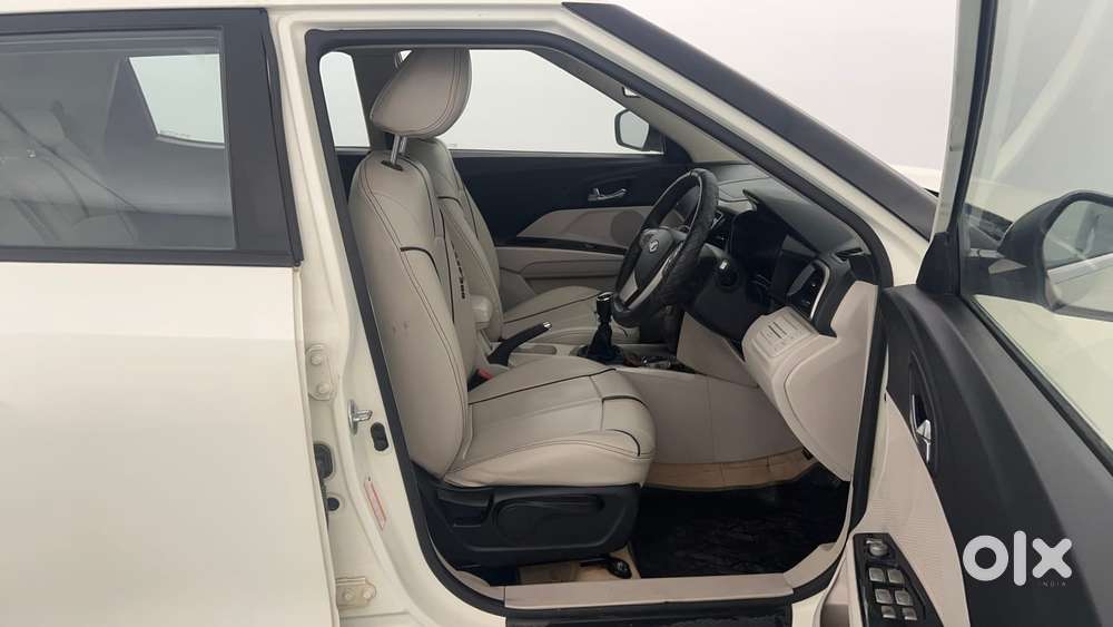 Mahindra Xuv300 W8 Amt Optional Diesel, 2021, Petrol