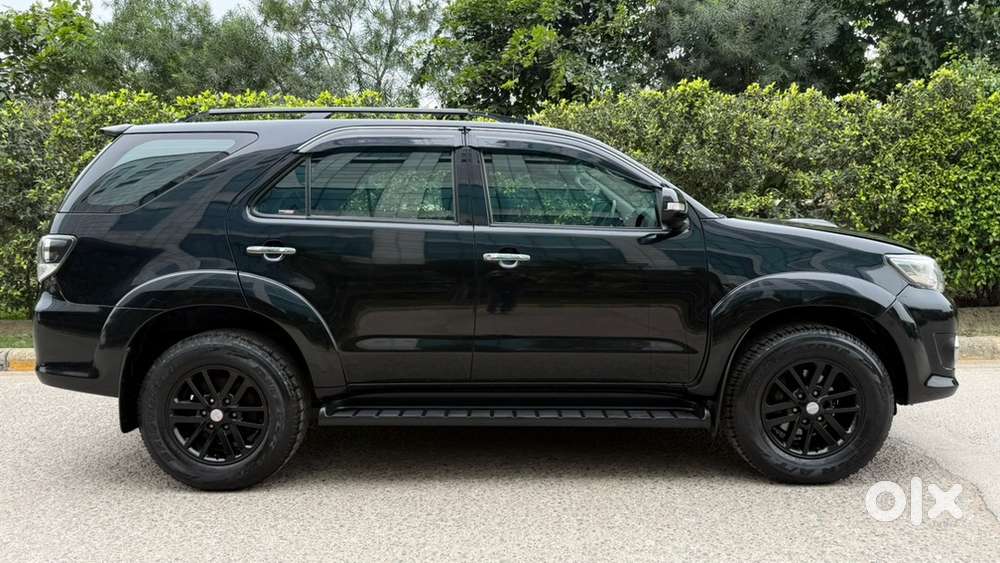 Toyota Fortuner 2015 Diesel Well Maintained