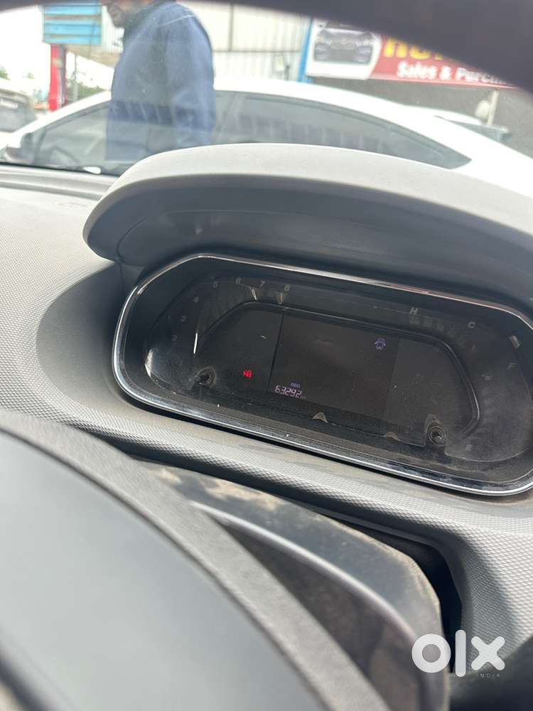 Tata Tigor Petrol 2021