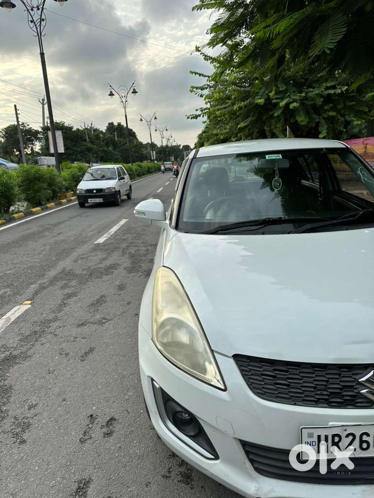 2015 Maruti Swift Vxi