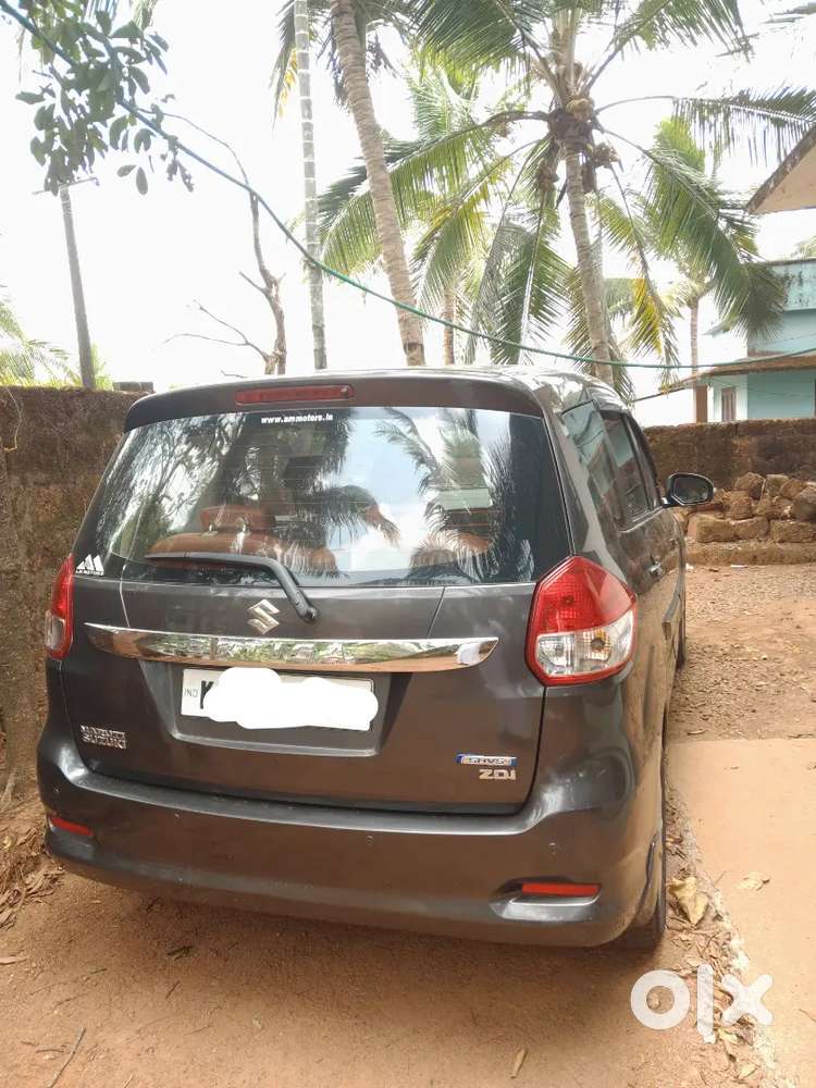 Maruti Suzuki Ertiga Zdi Shvs  2016 Diesel Good Condition