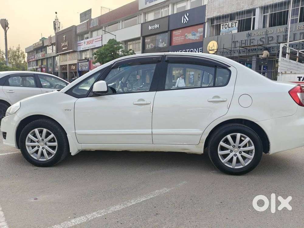 Maruti Suzuki Sx4 Zxi (opt), 2013, Petrol