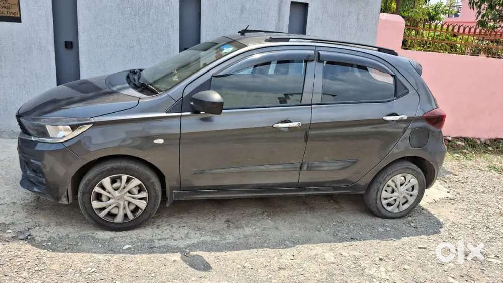 Tata Tiagoxm Cng
