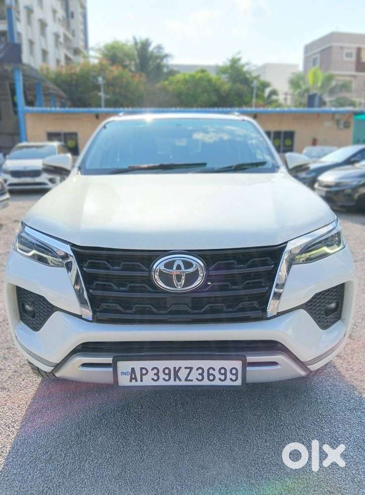 Toyota Fortuner 4x2 Mt 2.8 Diesel, 2021, Diesel