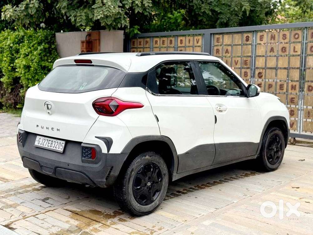 Tata Punch Accomplished Amt, 2022, Petrol