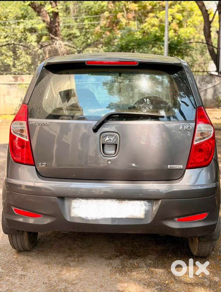 Hyundai I10 Sportz 2011