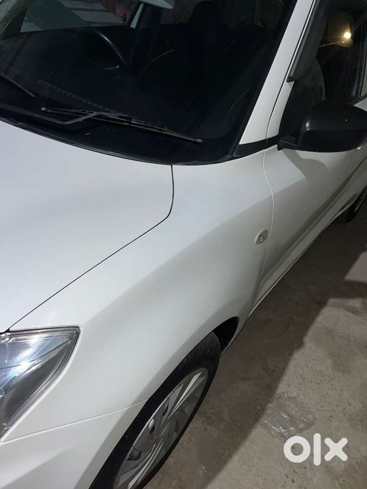 Maruti Suzuki Swift 2021 Petrol 43000 Km Driven