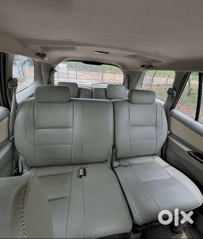 Toyota Innova Crysta 2.4 Gx Mt 8s, 2017, Diesel