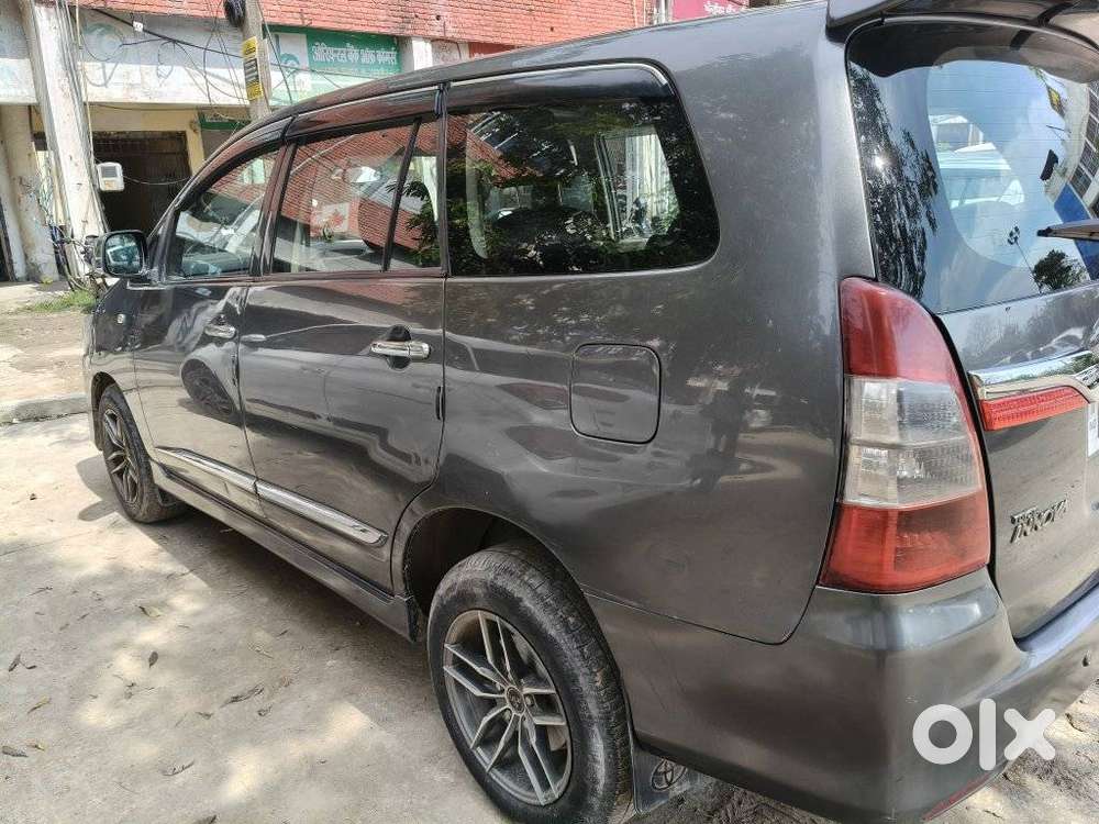 Toyota Innova
