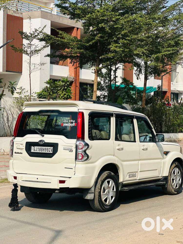 Mahindra Scorpio, 2017, Diesel
