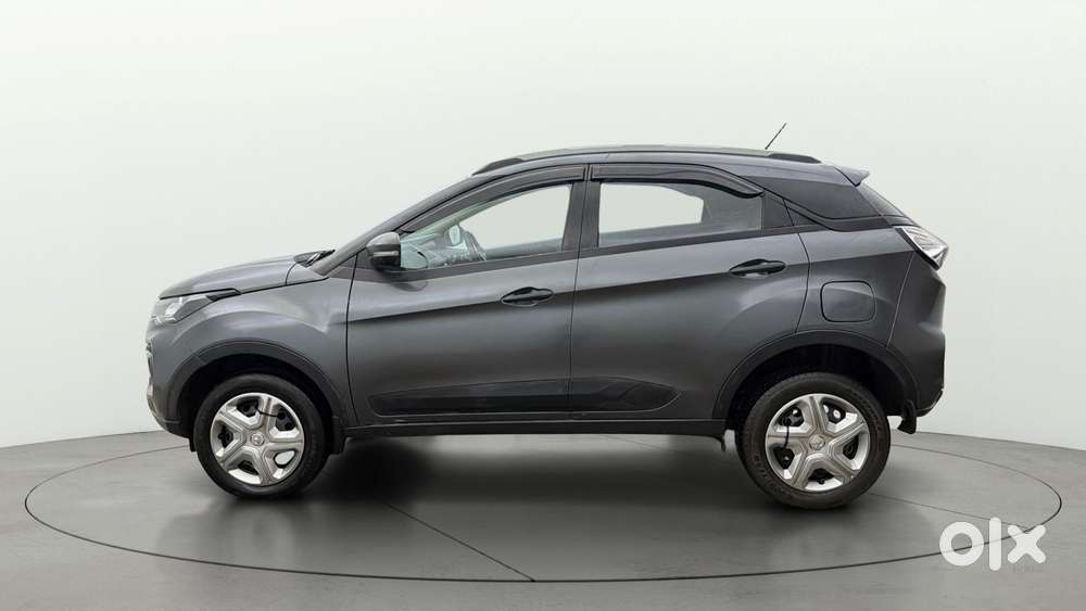 Tata Nexon 1.5 Revotorq Xma Amt, 2023, Petrol