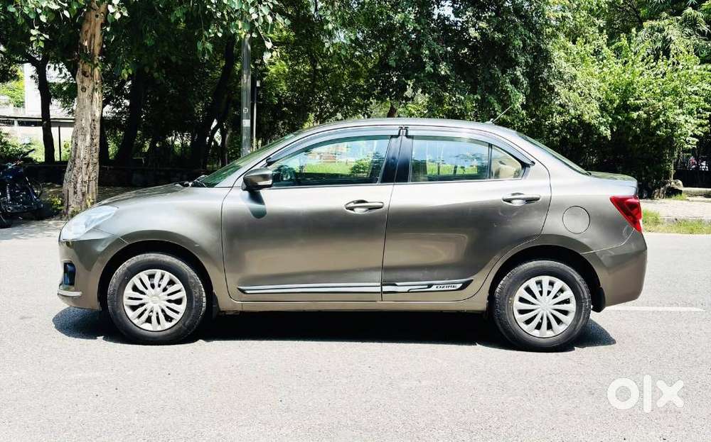 Maruti Suzuki Dzire 1.2 Vxi, 2018, Petrol