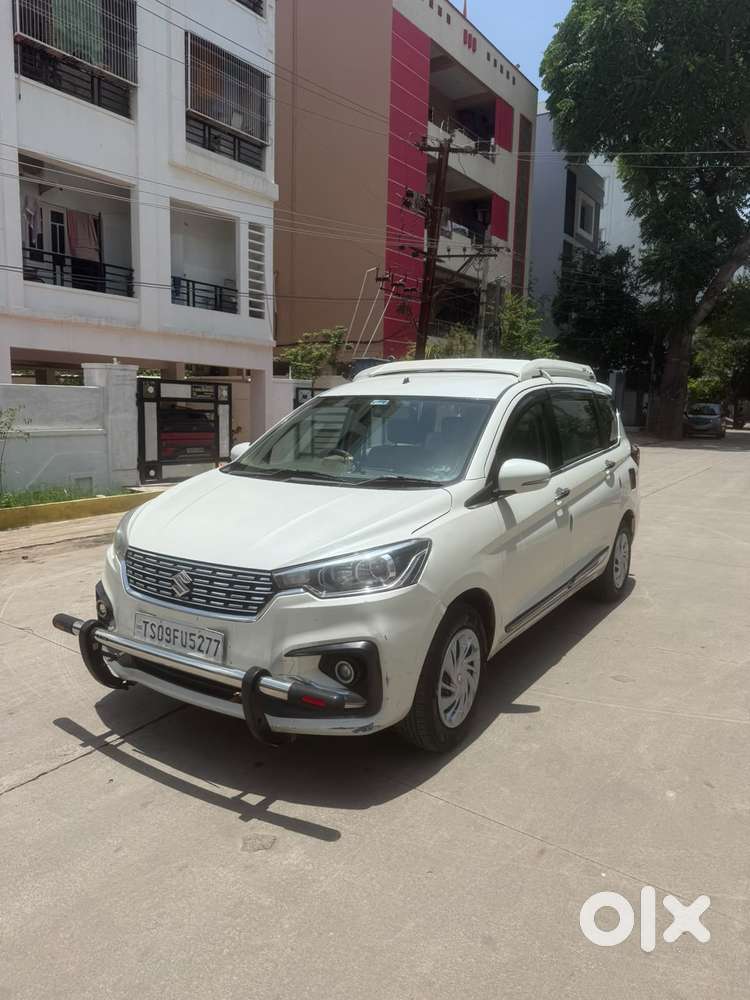 Maruti Suzuki Ertiga 1.5 Vxi, 2022, Petrol