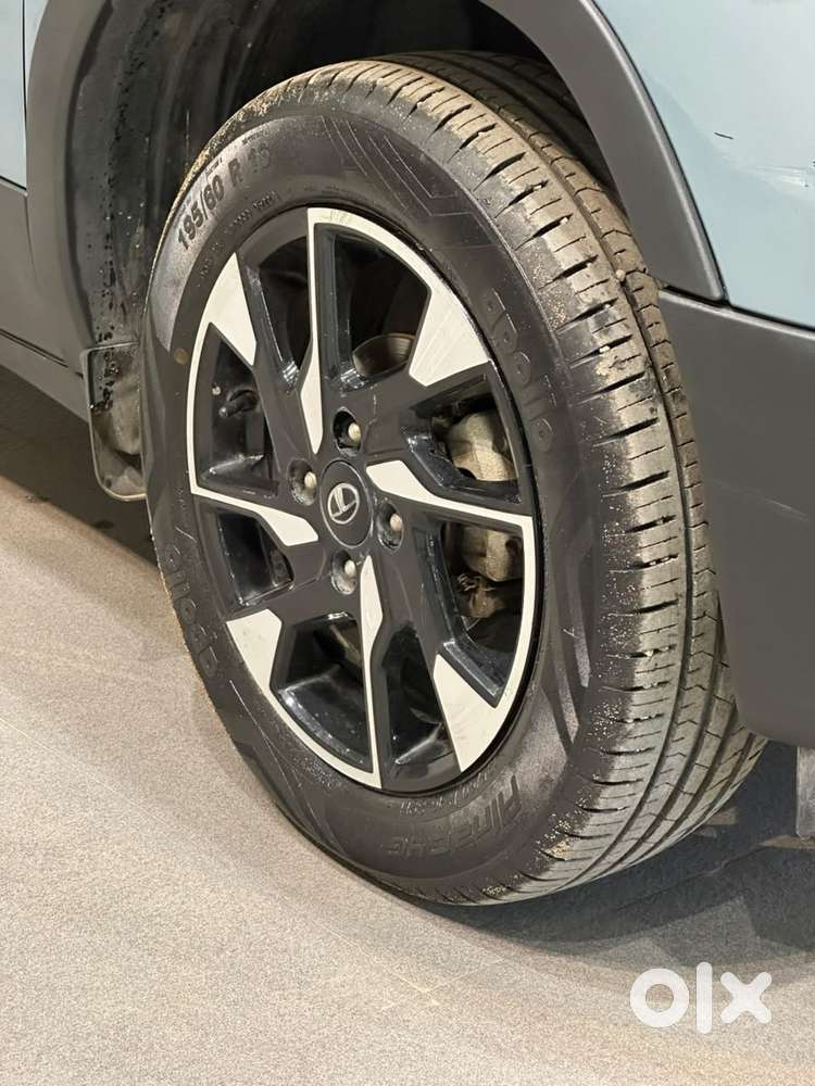 Tata Punch 1.2 Revotron Accomplished Camo Amt, 2022, Petrol