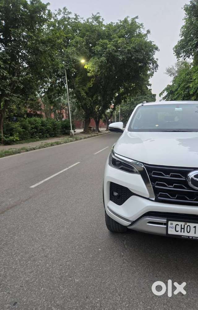 Toyota Fortuner 4x2 At 2.8 Diesel, 2020, Diesel
