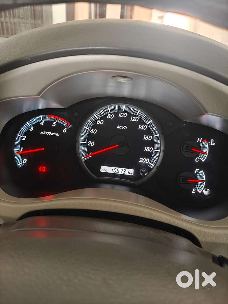 Toyota Innova Diesel 2014