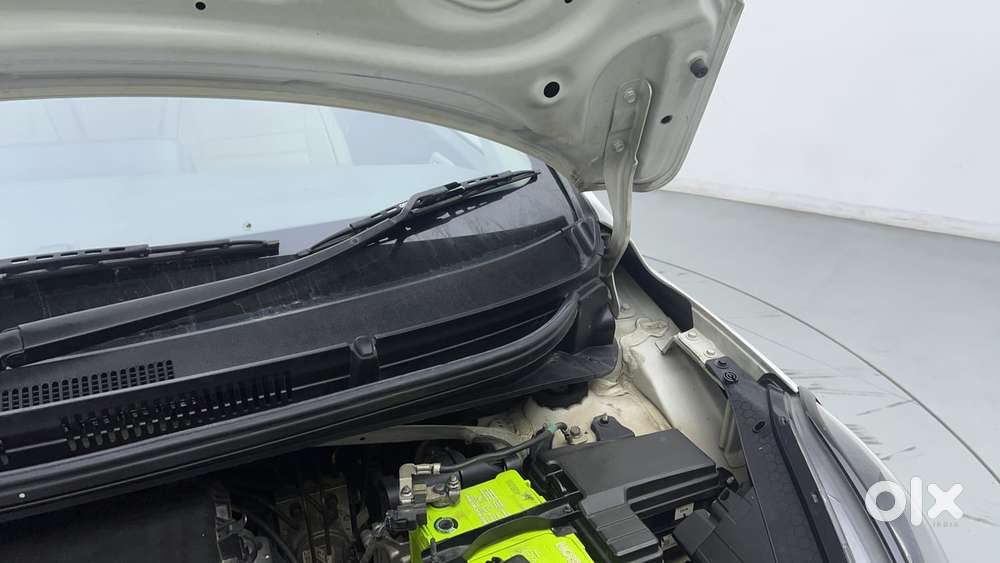 Hyundai Aura 1.2 Sx Cng, 2023, Cng & Hybrids