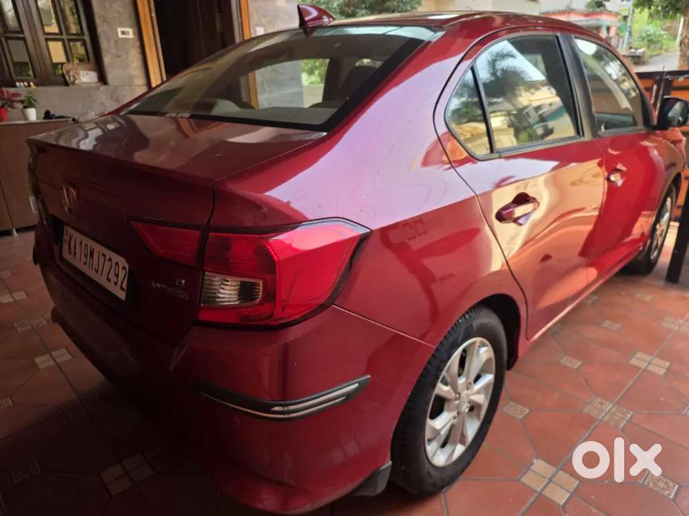 Honda Amaze Vx ,cvt 52000 Kms Driven ,excellent Condition