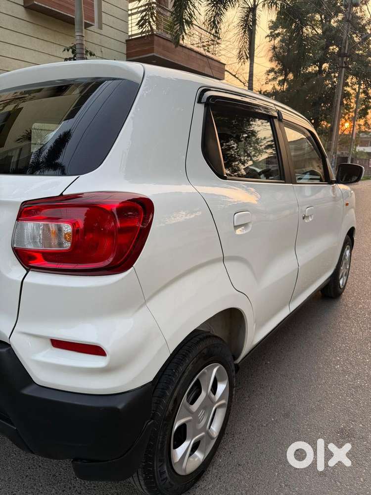 Maruti Suzuki S-presso Vxi Plus, 2022, Petrol