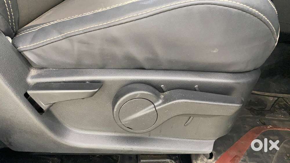Mahindra Thar Lx 4-str Hard Top At, 2021, Petrol