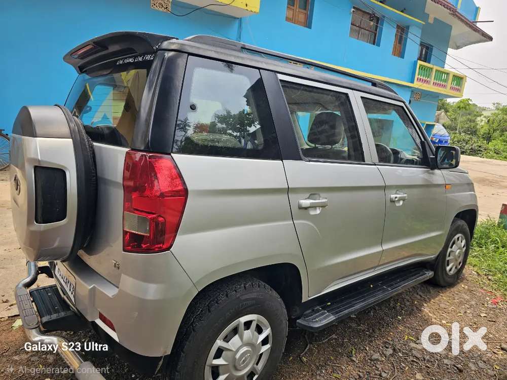 Mahindra Tuv 300