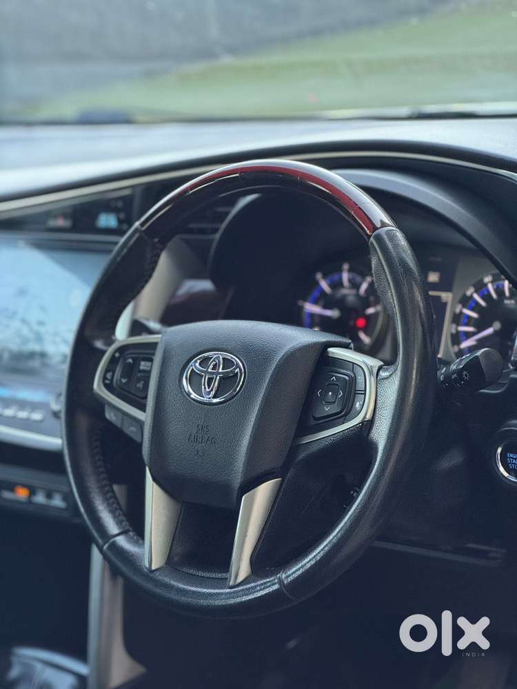 Toyota Innova Crysta 2.4 V, 2022, Diesel