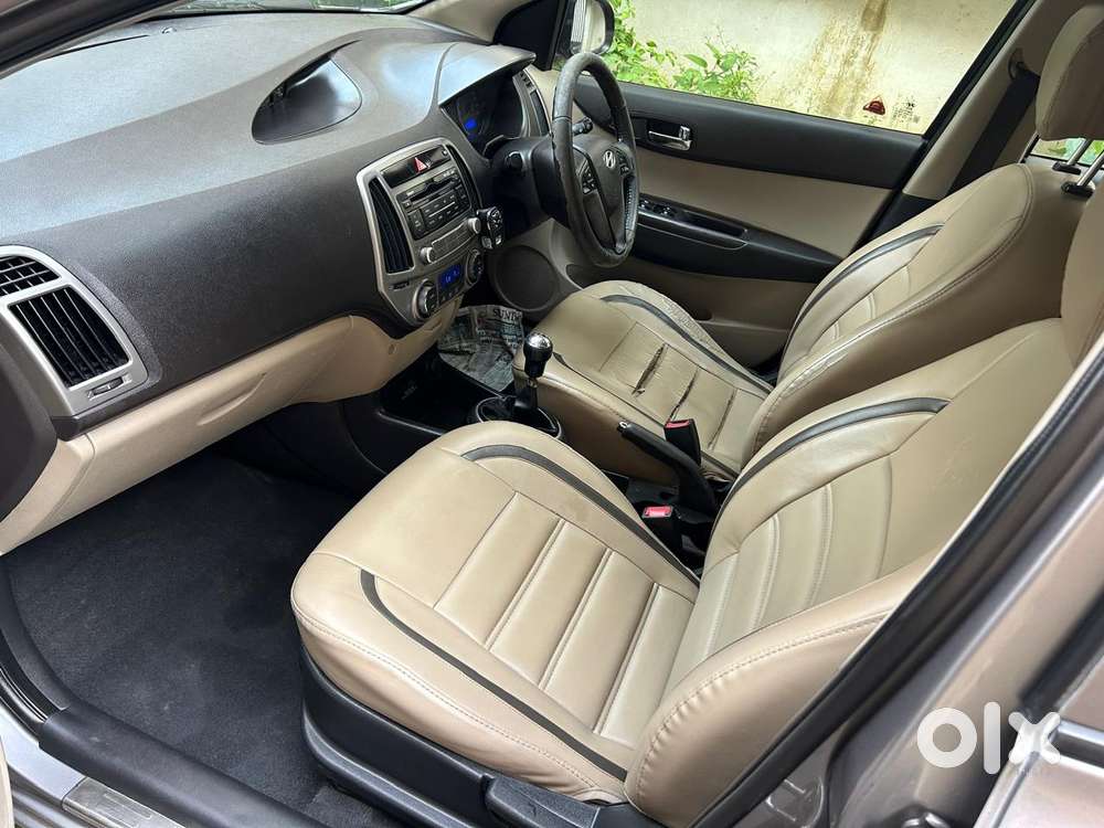 Hyundai I20 Sportz Plus, 2013, Petrol