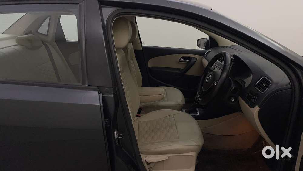 Volkswagen Ameo 1.5 Tdi Highline At 16 Alloy, 2019, Diesel
