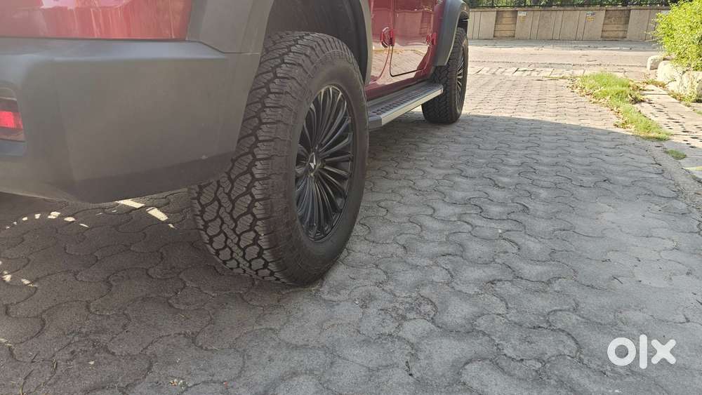 Mahindra Thar Roxx Mx3 Petrol At 2wd, 2025, Petrol