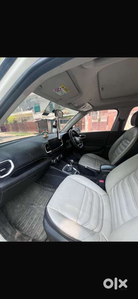 Hyundai Venue Diesel 2021 Manual