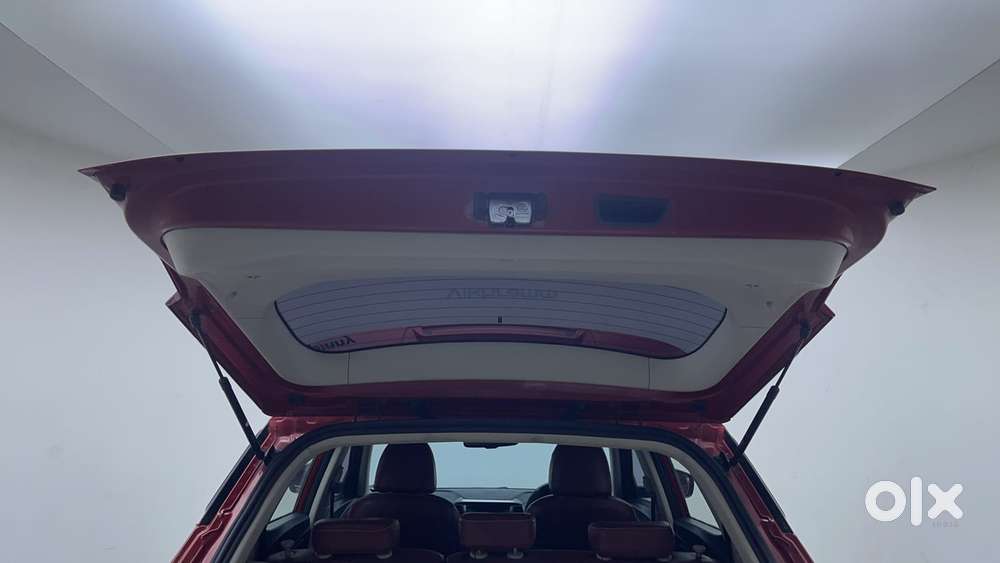 Mahindra Xuv300 W8 Option Diesel, 2022, Diesel