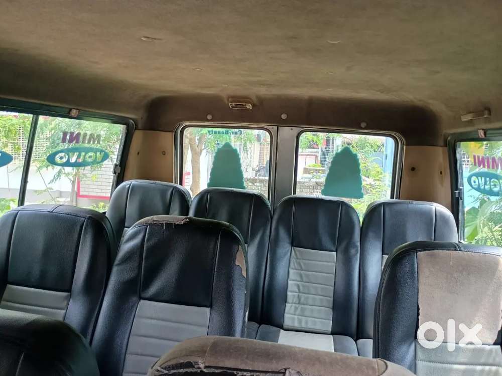Tata Winger 13 Seater Ac