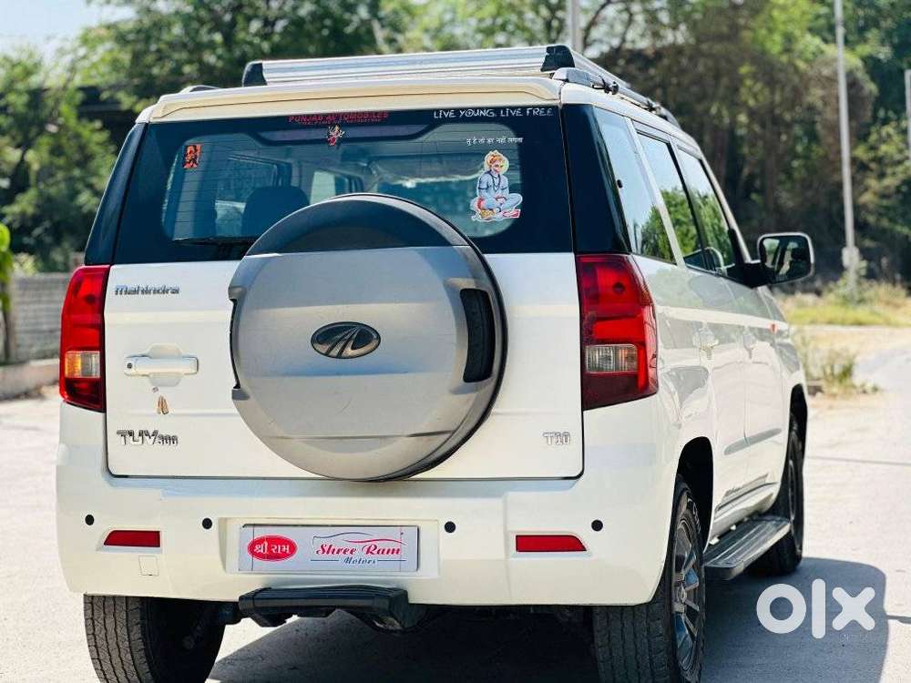 Mahindra Tuv 300 T10, 2018, Diesel