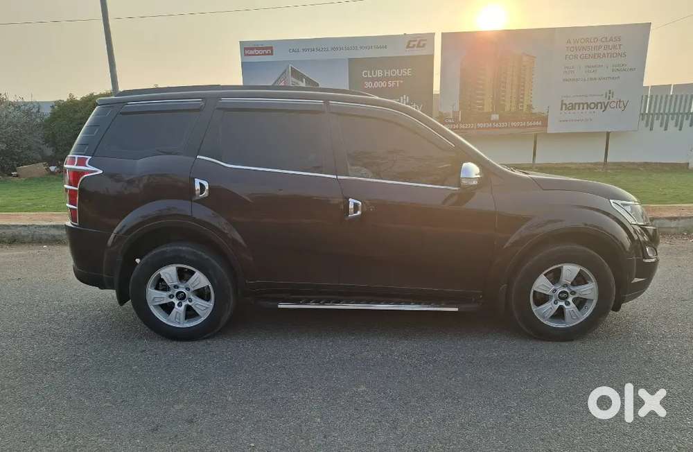 Mahindra Xuv500 2016 Diesel 130000 Km Driven