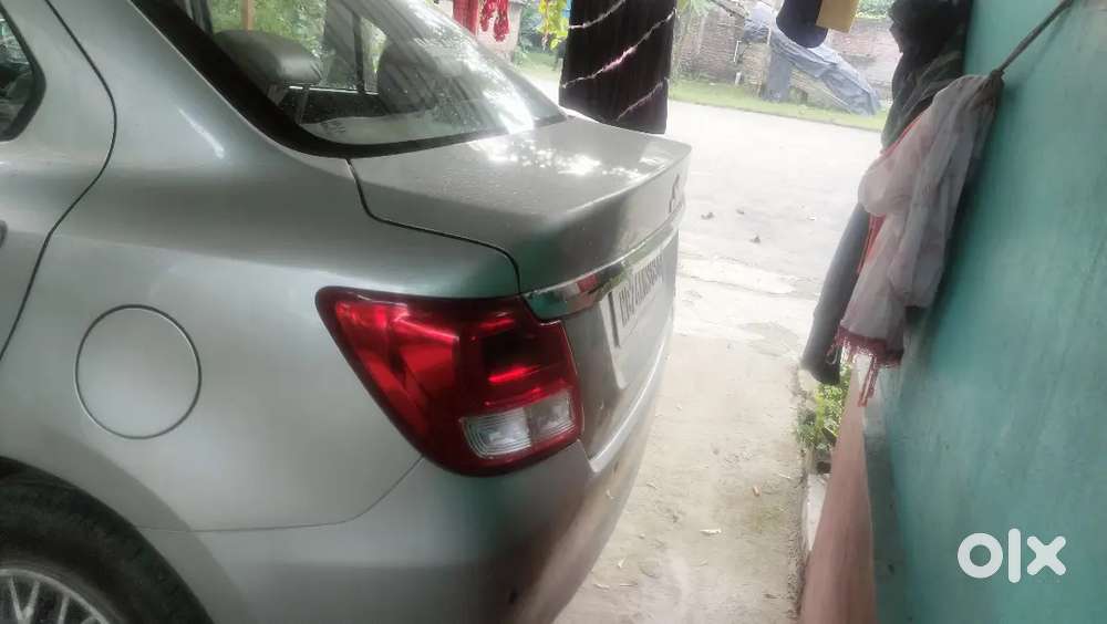 Maruti Suzuki Dzire 2017 Petrol Well Maintained