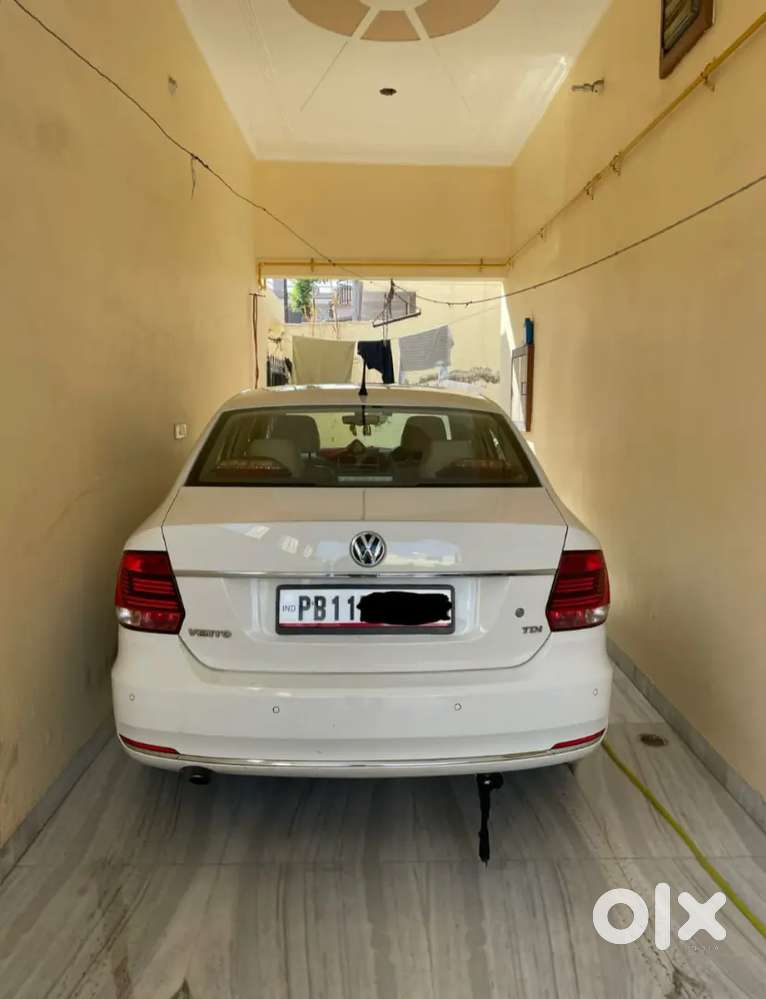 Doctor Driven Showroom Condition Volkswagen Vento 2017 At Diesel