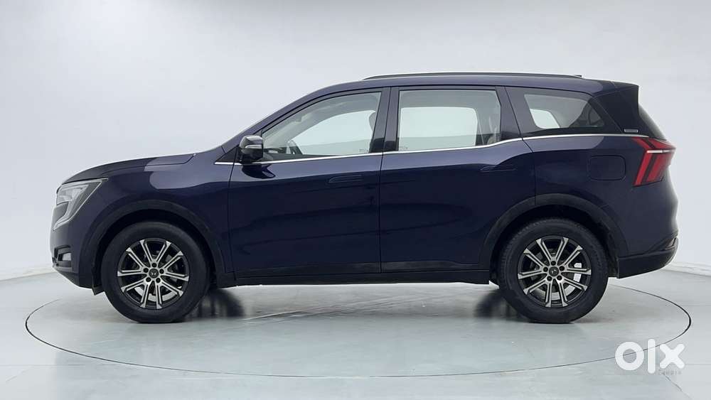 Mahindra Xuv700 2.2 Ax 7 Diesel At Luxury Pack Str Awd, 2022, Diesel